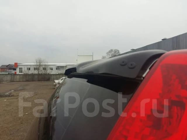 Спойлер на заднее стекло Nissan X-Trail T31 07-15